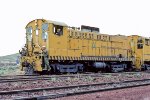 Weyerhaeuser woods train crew on #105 in yard Sycan.